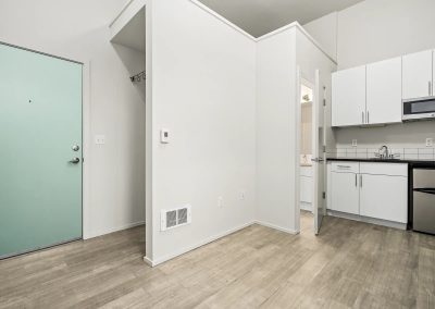 Horizon Greenwood Apartments Studio